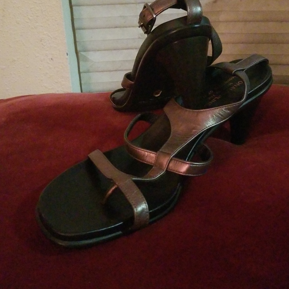 Donald J. Pliner Metallic Brown Strappy Sandals